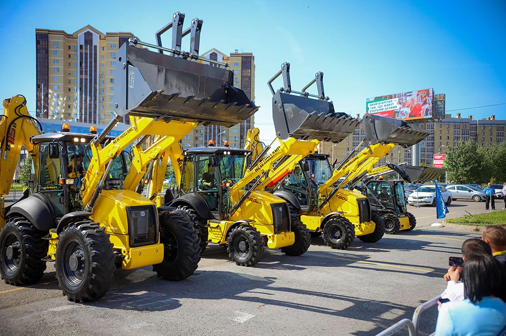 Экскаватор NEW HOLLAND