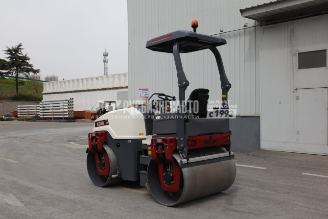 Купить Каток двухвальцовый BULL KD50 (Dynapac CC1400 VI) в компании Русбизнесавто - изображение 4