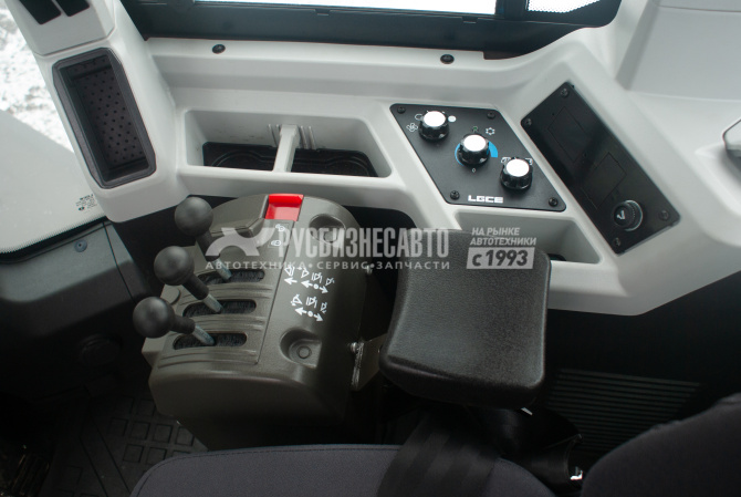 Купить Погрузчик фронтальный LGCE L956H (ковш 3,5 м стандартный, доп. линия) в компании Русбизнесавто - изображение 3