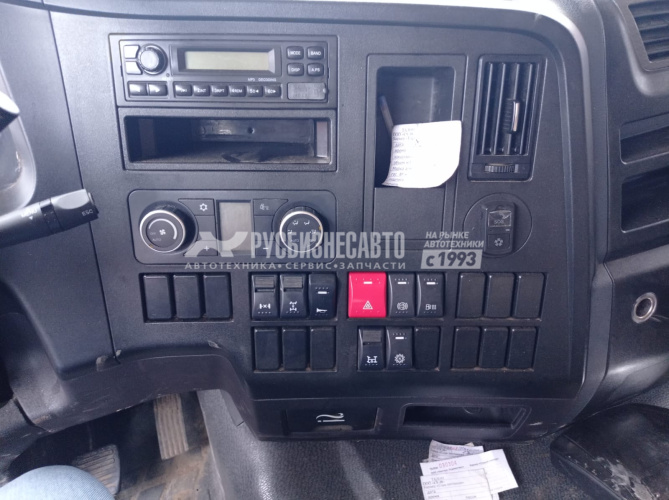 Купить Самосвал SHACMAN SX33186T366 8x4 б/у  (2021 г, 37 820 км) в компании Русбизнесавто - изображение 1