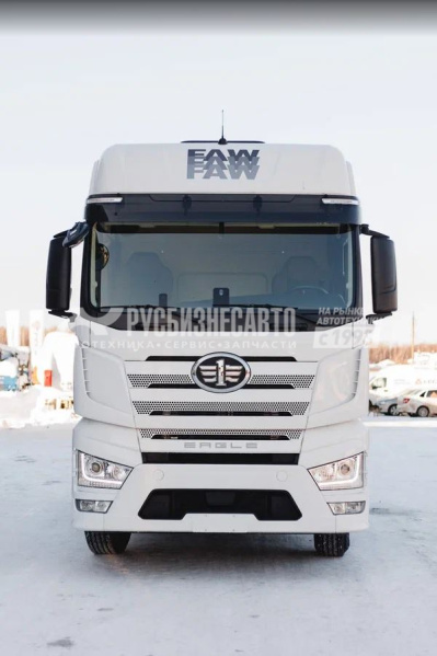 Купить FAW J7 тягач 6х4 в компании Русбизнесавто - изображение 1