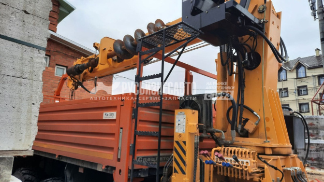 Купить КМУ КАМАЗ 43118-23027-50 + SOOSAN SCS866LS+бур 400мм.+борт ст.6.2м. б/у (2021г., 7 000 км., 250 м/ч) в компании Русбизнесавто - изображение 8