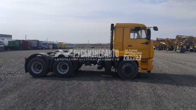 Купить Седельный тягач КАМАЗ 65116 6х4 б/у (2023 г.в. 49 000км) (4722)-Совком комиссия в компании Русбизнесавто - изображение 2