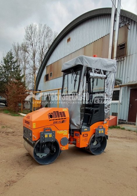 Купить Каток тротуарный двухвальцовый вибрационный DM-02-VD(масса 1,5 т. шир. вальца 0,9м) в компании Русбизнесавто - изображение 5