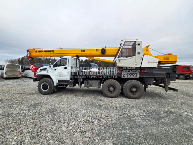 Купить Автокран Ивановец КС-45717K-2 на шасси УРАЛ 6х6 б/у (2022г.;23 407 км;872 м/ч)(0106) в компании Русбизнесавто - изображение 3