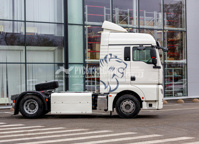 Купить Тягач SITRAK C7H LUX 4x2 ( ZZ4186V391HE1C ) / без АДР с КОМ / КПГ / CNG (сжат.метан) в компании Русбизнесавто - изображение 4