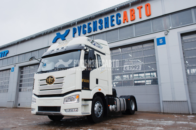 Купить FAW J6P тягач 4х2 в компании Русбизнесавто - изображение 0