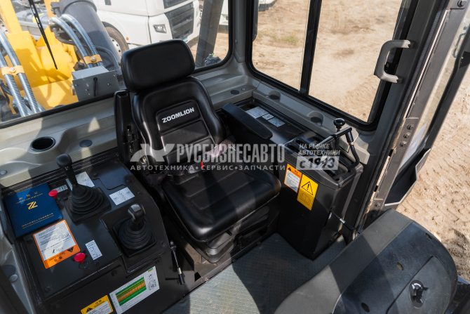 Купить Бульдозер гусеничный ZOOMLION ZD320-3 (ROPS, кондиционер, гусеница 560мм, однозубый рыхлитель) в компании Русбизнесавто - изображение 4