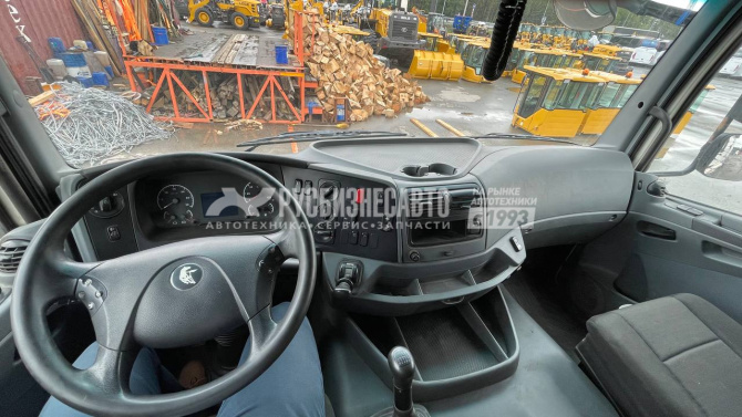 Купить КАМАЗ 65206-Т5 cедельный тягач б/у (2017 г., 385 024 км.) в компании Русбизнесавто - изображение 1