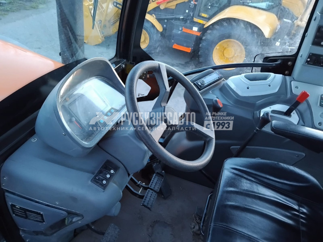 Купить Трактор колесный ENSIGN YX2404-Nб/у (2022г.в. 1 833 м/ч)(2020)-Сбер комиссия в компании Русбизнесавто - изображение 3