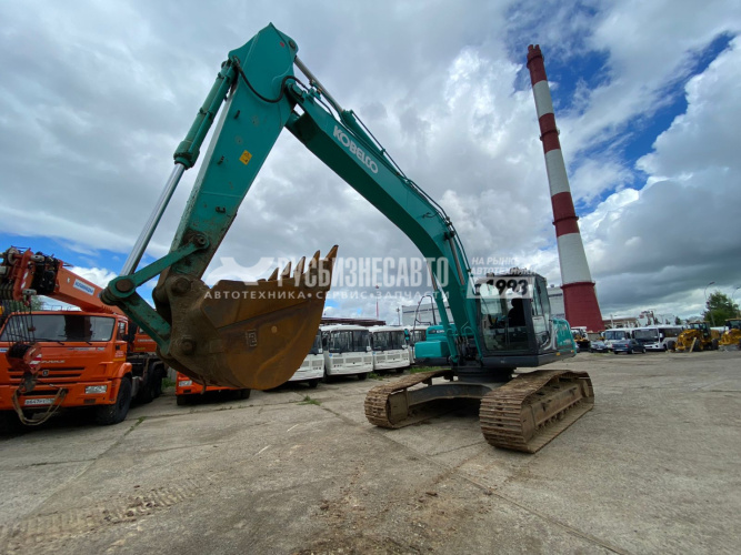 Купить Экскаватор гусеничный KOBELCO  SK260LC-8 б/у (2018 г., 9077 м.ч.) в компании Русбизнесавто - изображение 0