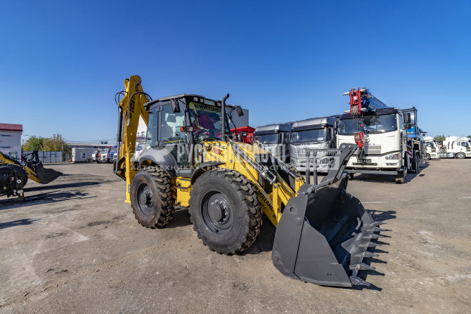 Купить Экскаватор-погрузчик New Holland B115C Performance (рычаги сзади, Италия) в компании Русбизнесавто - изображение 0