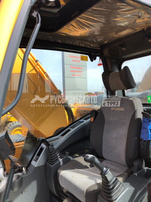Купить Экскаватор гусеничный HYUNDAI R260LC-9S б/у (2014 г., 14 500 м.ч.) в компании Русбизнесавто - изображение 4