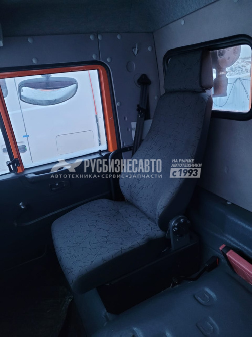 Купить КАМАЗ 68901Е самосвал 3-х сторонний на шасси 65115 б/у (2021 г., 5370км.) в компании Русбизнесавто - изображение 16