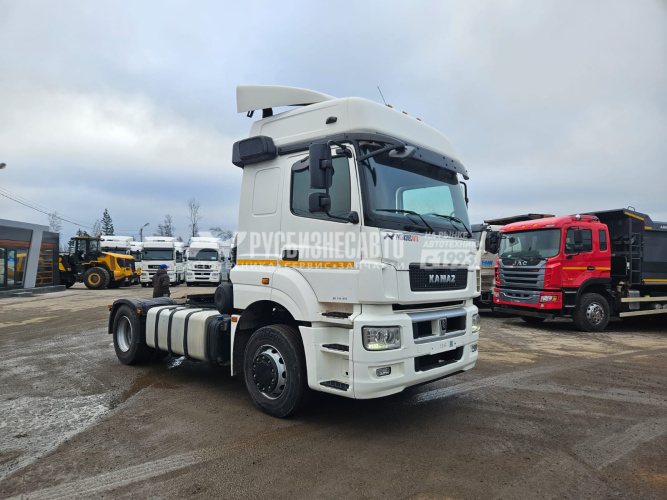 Купить КАМАЗ 5490-S5 АКПП седельный тягач б/у (2020 г., 326 594 км.) в компании Русбизнесавто - изображение 0