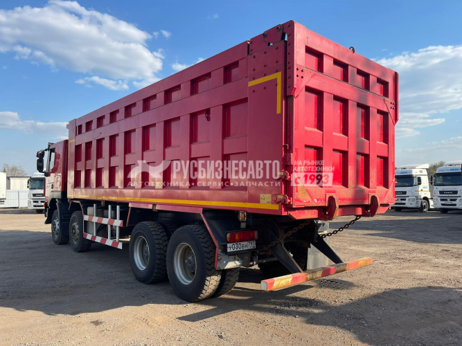 Купить Самосвал HONGYAN 908 (8x4)  б/у (2021 г. 91 358 км) в компании Русбизнесавто - изображение 1