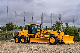 Автогрейдер LGCE G9220F AWD (полный привод, передний отвал, средний отвал, рыхлитель)