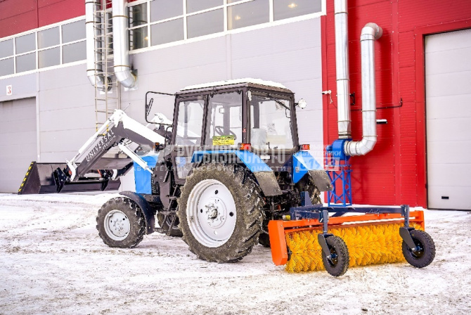 Купить Щетка коммунальная механическая от ВОМ, стандартная ширина захвата 1800мм(2 кардана, колеса 5*10) БЗ в компании Русбизнесавто - изображение 3