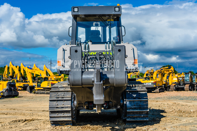 Купить Бульдозер гусеничный ZOOMLION ZD260G (кондиционер, гусеница 560мм, однозубый рыхлитель) в компании Русбизнесавто - изображение 10
