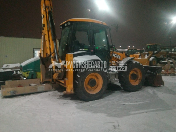 Купить Экскаватор-погрузчик  JCB 4CX 14H2WM б/у (2016 г., 7640 м.ч.) в компании Русбизнесавто - изображение 0