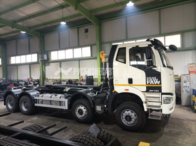 Купить Мультилифт FAW 3310 J6 (8*4, Евро-5) + HyvaLift TITAN 26-65-S в компании Русбизнесавто - изображение 0
