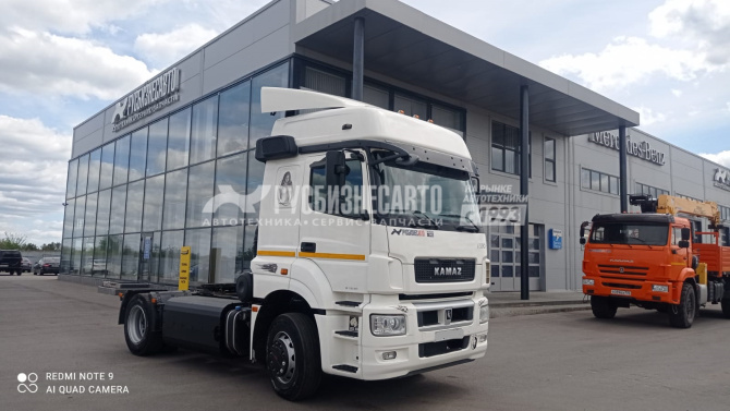 Купить КАМАЗ 5490-DC седельный тягач б/у (2019 г., 53 584 км.)  в компании Русбизнесавто - изображение 0