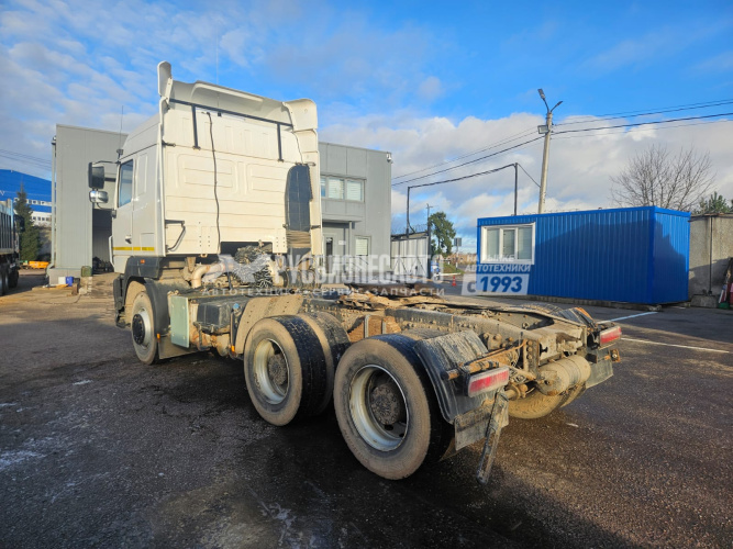 Купить Седельный тягач МАЗ-643028 6x4, б/у (2022 г., 2046 км.)(1079) Сбер комиссия в компании Русбизнесавто - изображение 4