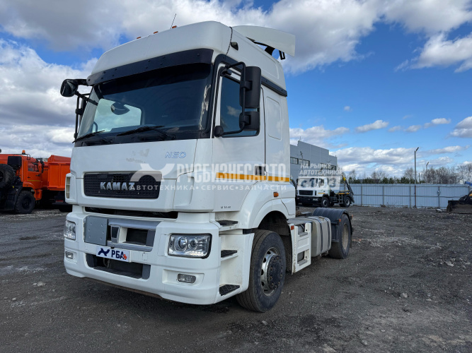 Купить КАМАЗ 5490-S5 (МКПП) седельный тягач (2020г. 307 604 км.)(4319) в компании Русбизнесавто - изображение 1