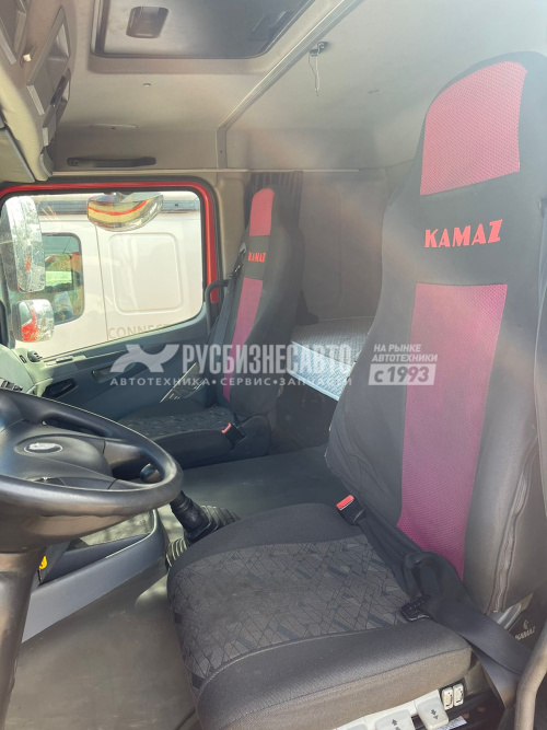 Купить КАМАЗ 65806 седельный тягач 6x4 б/у (2021г., 116 750 км.) новая резина на задних осях в компании Русбизнесавто - изображение 1
