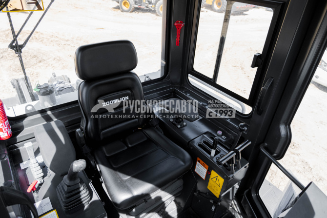 Купить Бульдозер гусеничный ZOOMLION ZD170G (кондиционер, гусеница 510мм, трехзубый рыхлитель) в компании Русбизнесавто - изображение 5