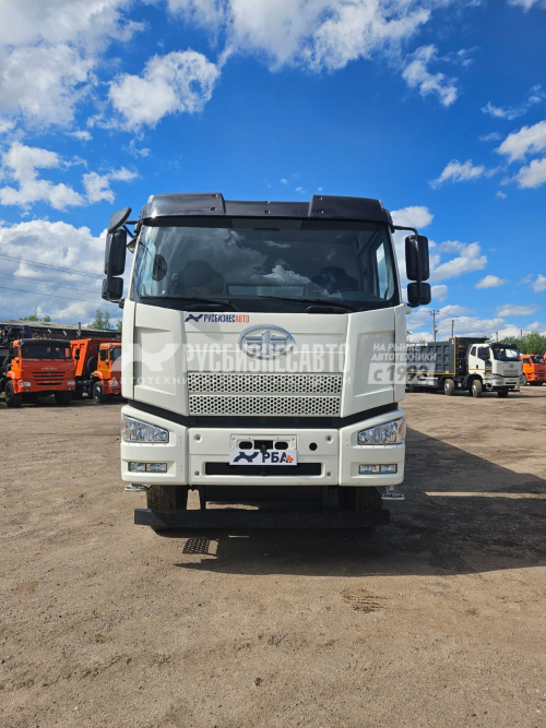 Купить Самосвал FAW J6 (8x4) б/у (2023 г.в. 48 897  км.)(1245) в компании Русбизнесавто - изображение 1