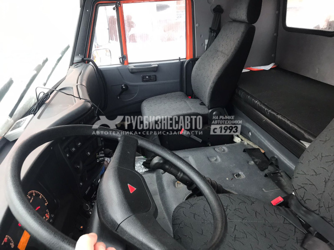 Купить Седельный тягач КАМАЗ 43118 с КМУ Soosan SCS 746L б/у (2020 г, 6 600 км., 111 м.ч.) в компании Русбизнесавто - изображение 0