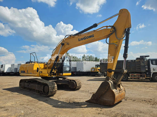 Купить Экскаватор гусеничный Liugong CLG933E б/у (2021г., 9 096 м/ч) (3063) в компании Русбизнесавто - изображение 0