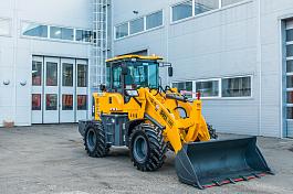 Погрузчик фронтальный BULL SL220