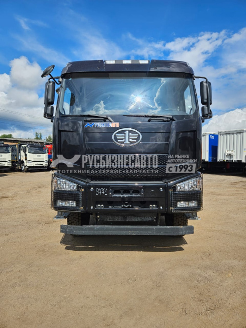 Купить Cамосвал FAW J6 (8х4) б/у (2023 г., 11 988 км) (9771) в компании Русбизнесавто - изображение 1