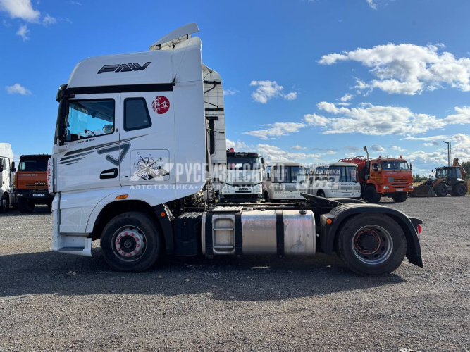 Купить Седельный тягач FAW J7 4x2, б/у (2023 г., 142 869 км.)(2863) в компании Русбизнесавто - изображение 4