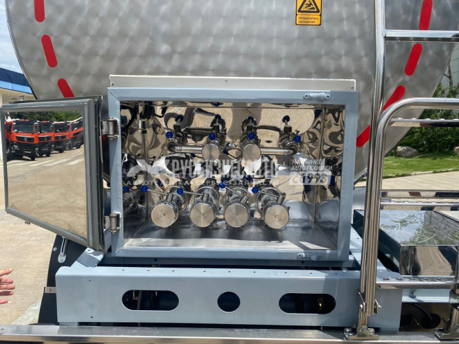 Купить ППЦ-27 BULL  (пищевая, 27 м3, нерж/нерж, 4 отс., система мойки, 4 оси SAF, WABCO) в компании Русбизнесавто - изображение 9