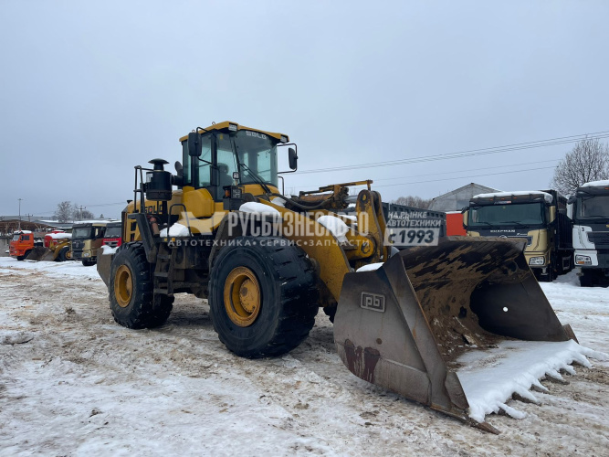 Купить Погрузчик фронтальный одноковшовый SDLG L975F (2020 г. 16 896 м/ч) в компании Русбизнесавто - изображение 1