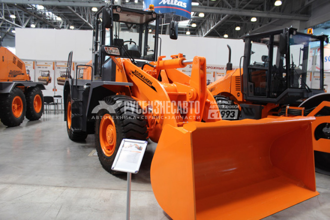 Купить Погрузчик фронтальный DM-34 (Волжанин) (двигатель ММЗ, джойстики) в компании Русбизнесавто - изображение 4