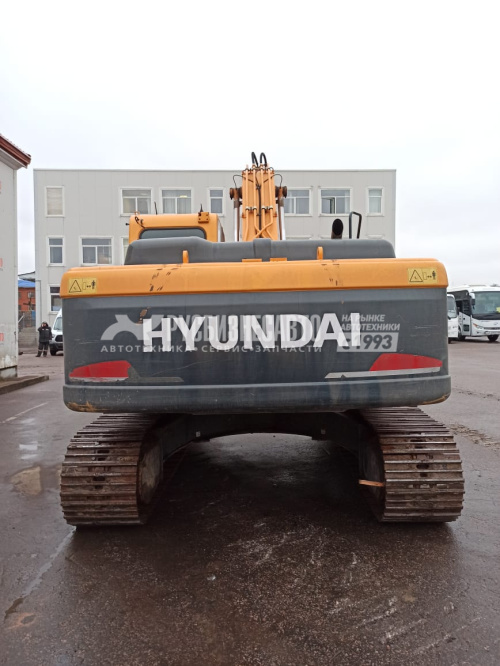 Купить Экскаватор гусеничный HYUNDAI R260LC-9S б/у (2018 г., 3 200 м.ч.) в компании Русбизнесавто - изображение 4