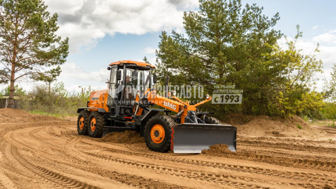 Купить Автогрейдер UMG - ГС-18.05 в компании Русбизнесавто - изображение 0