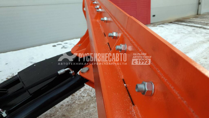 Купить Отвал универсальный (двусторонний) гидроповоротный к трактору Беларус 82 - Большая земля в компании Русбизнесавто - изображение 12