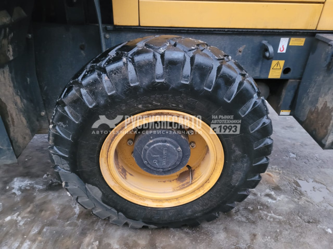 Купить Погрузчик фронтальный Shantui L39-B3 б/у (2021г.в., 850 м.ч.) в компании Русбизнесавто - изображение 9