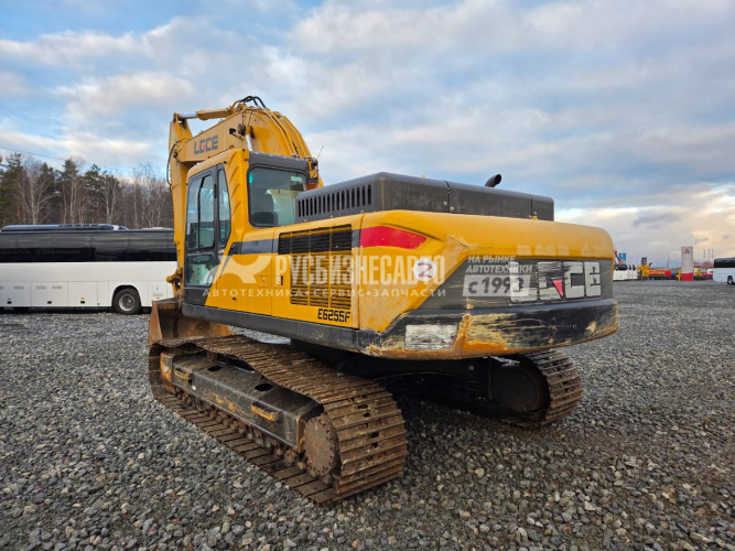 Купить Экскаватор гусеничный LGCE E6255F б/у (2024г., 882 м/ч) (0452) в компании Русбизнесавто - изображение 5