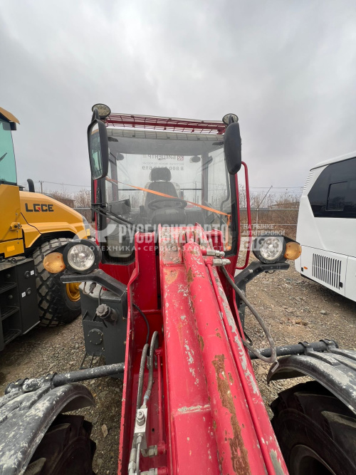 Купить Фронтальный погрузчик Runmax TL872E б/у (2022г., 367 м.ч. телескоп. стрела) в компании Русбизнесавто - изображение 0