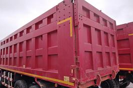 Самосвал HONGYAN 908 (8x4)  б/у (2021 г. 63 955 км)