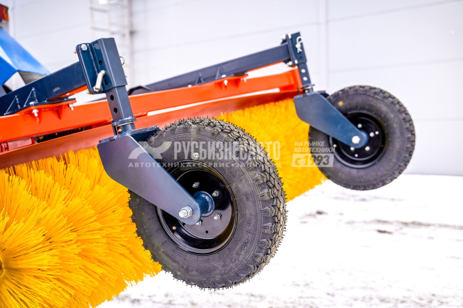 Купить Щетка коммунальная механическая от ВОМ, стандартная ширина захвата 1800мм(2 кардана, колеса 5*10) БЗ в компании Русбизнесавто - изображение 5