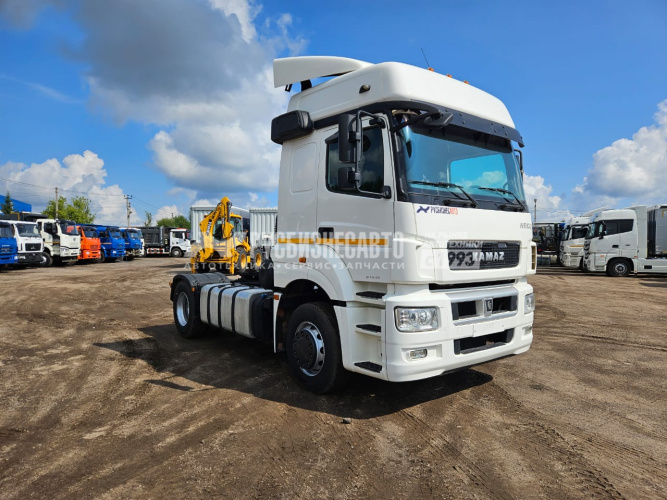 Купить КАМАЗ 5490 (M1840), МКПП седельный тягач б/у (2021 г., 445 000 км.)(3775) - новая резина зад. ось. в компании Русбизнесавто - изображение 2