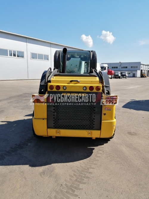 Купить Мини-погрузчик New Holland L320 б/у ( 2021г.в. 314 м/ч) в компании Русбизнесавто - изображение 3