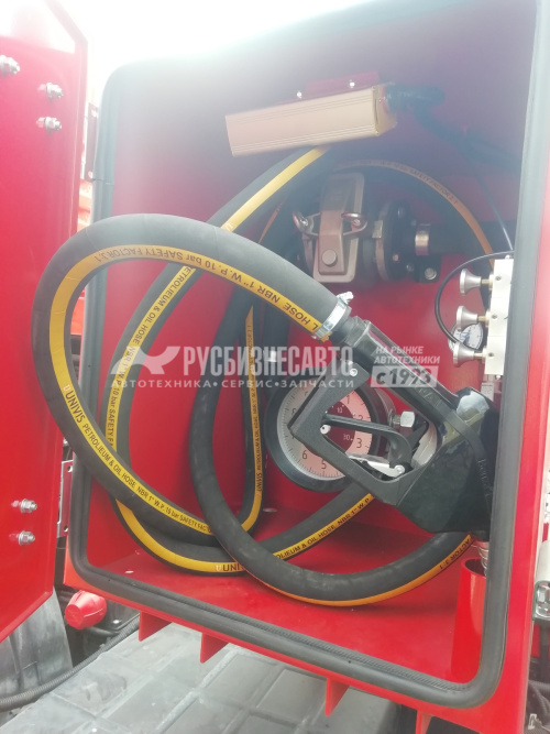 Купить АТЗ-11 КАМАЗ-43118 (11м3, 2 отс., насос СВН-80А, УВТ - ППО-25, мод.7074А4-50) в компании Русбизнесавто - изображение 3